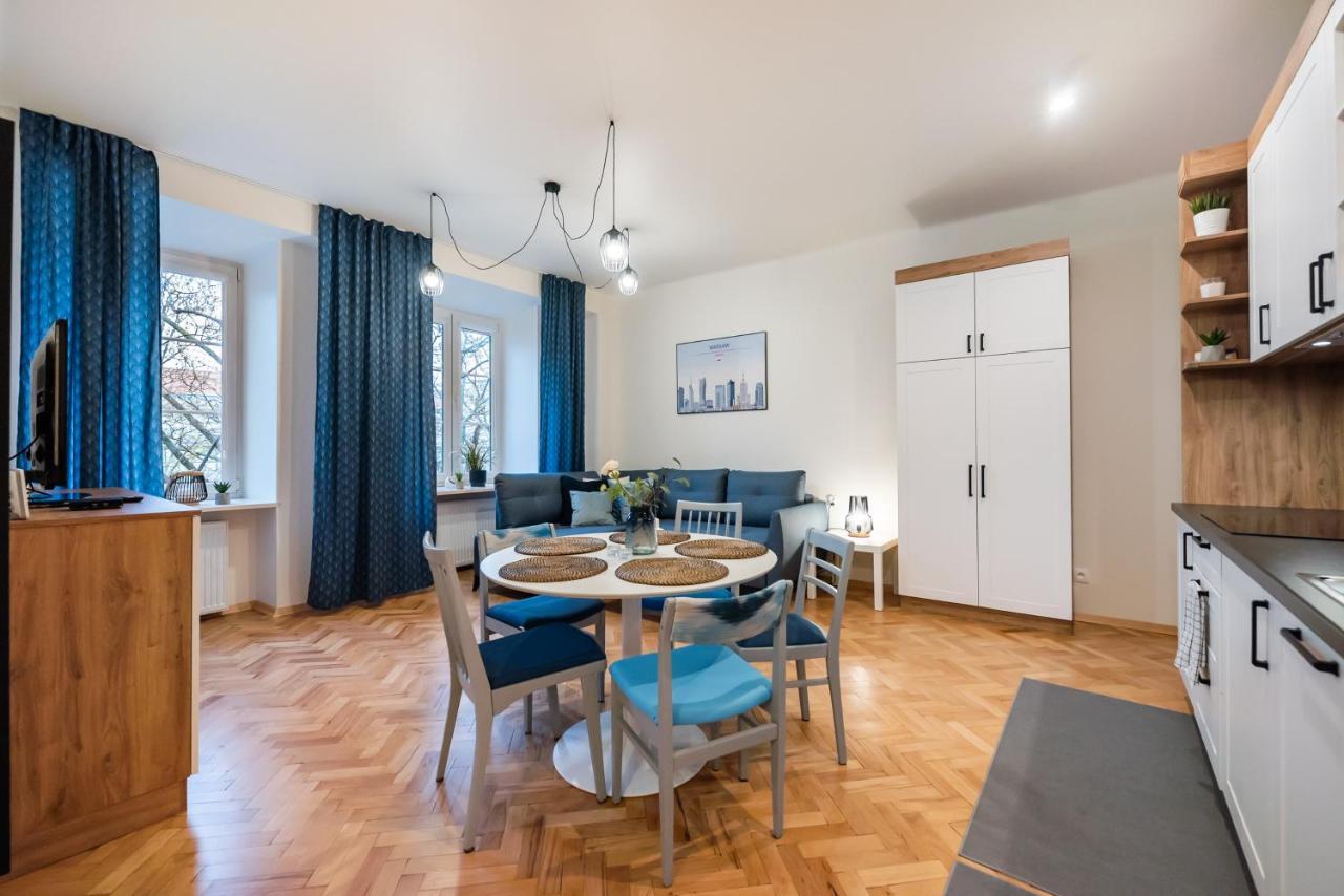 Old Town Eclectic Apartment For 6 People Varşovia Exterior foto