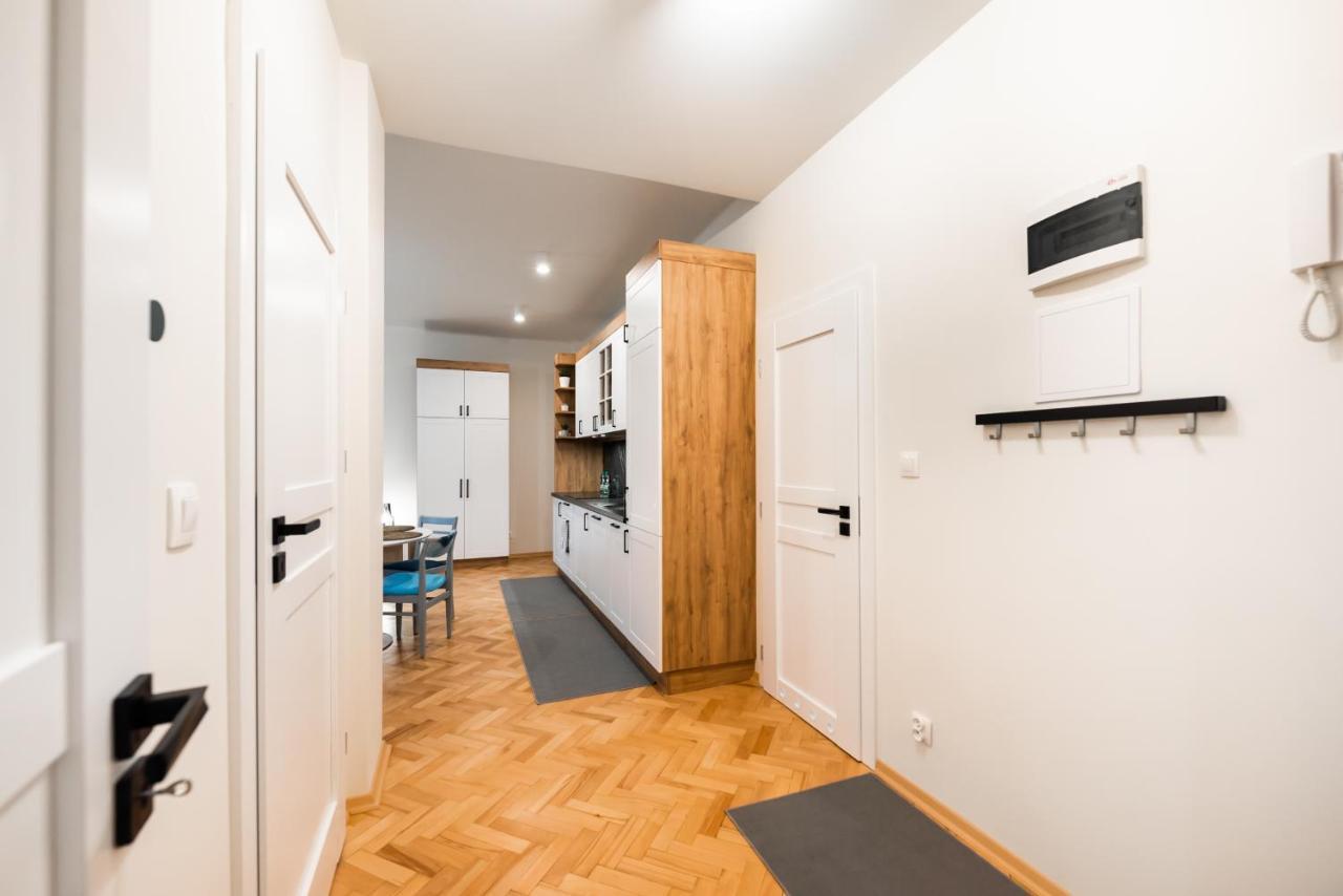 Old Town Eclectic Apartment For 6 People Varşovia Exterior foto